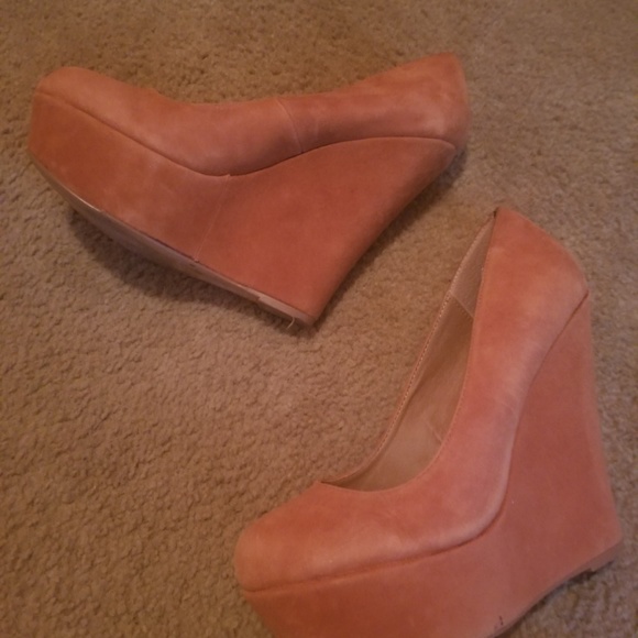 Steve Madden Pammy Wedge Tan - Picture 2 of 2